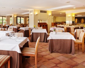 Hotel ILUNION Caleta Park