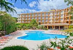 Apart-hotel GHT Tossa Park