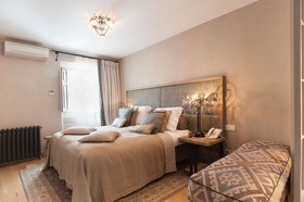 Casa Granados Boutique Hotel