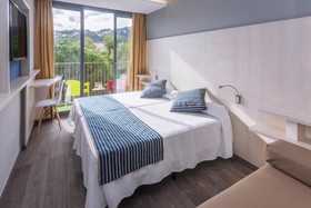 Hotel GHT Sa Riera