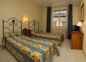 Hotel URH Novo Park