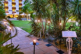 Mònica Hotel