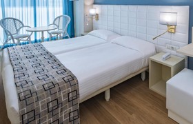 Mònica Hotel