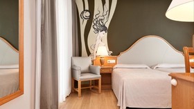 Mònica Hotel
