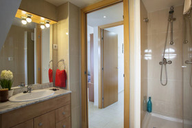 Velor Apartments