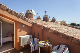 Velor Apartments
