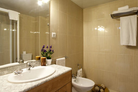 Velor Apartments