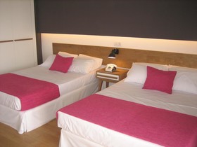 Hotel Brisamar Suites