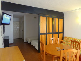 Alboran Apartamentos