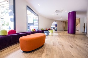 Aparthotel California