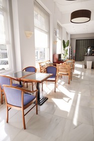 Hotel Subur