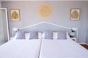 Hotel Subur