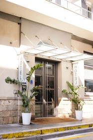 Hotel Subur