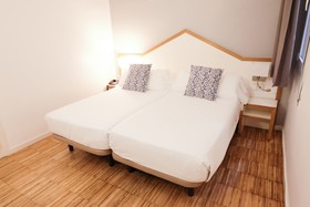 Hotel Subur