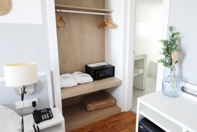 Hotel Subur