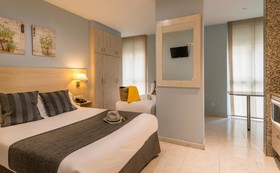 Alexandra Aparthotel