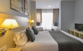 Alexandra Aparthotel