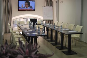 Alexandra Aparthotel