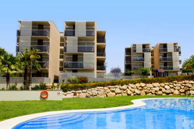Rentalmar Families Paradise Village
