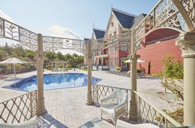 Hotel Mansión de Lucy at PortAventura World