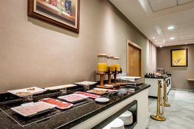 Avenida Hotel