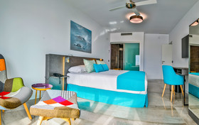 Moon Hotel & Spa