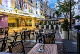 Nuevo Torreluz Hotel