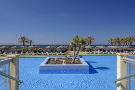 Cabogata Beach