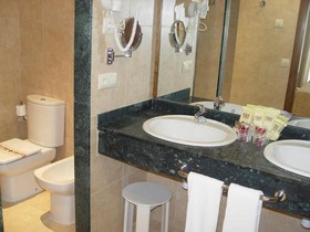 Ohtels Cabogata