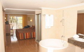 Hotel Mediterráneo Bay
