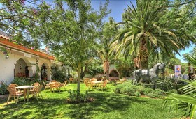 Alhambra Hostal
