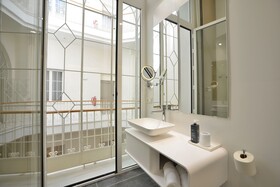 Plaza Mina Suites