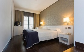Soho Boutique Puerto Hotel