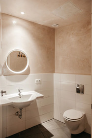 Life Astuto Boutique
