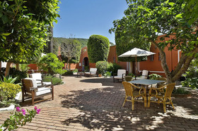 Hotel Madreselva