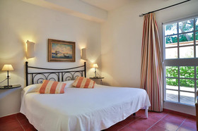 Hotel Madreselva