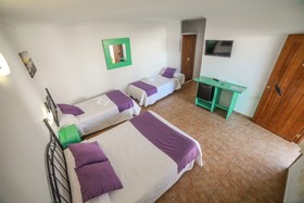 El Levante Hostal