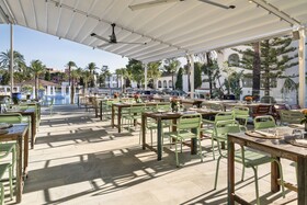 Meliá Zahara Resort & Villas