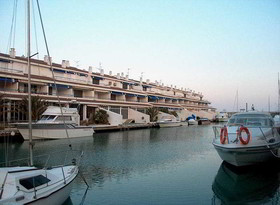 Apartamentos El Puerto
