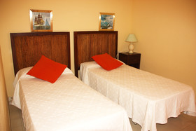 Apartamentos Habitat Playa Romana 3000