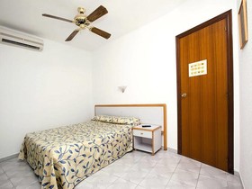 Hotel Canada