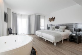 Oliva Nova Beach & Golf Hotel
