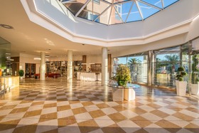 Oliva Nova Beach & Golf Hotel