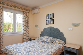 Oliva Nova Villas & Apartamentos
