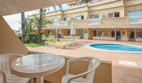 RH Casablanca Suites