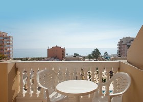 RH Casablanca Suites