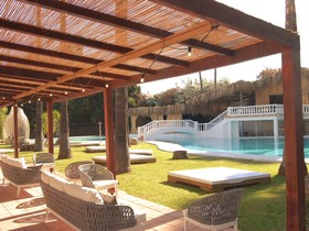 TU&ME Resort