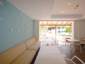 TU&ME Resort
