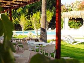 TU&ME Resort