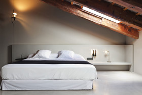 Caro Hotel